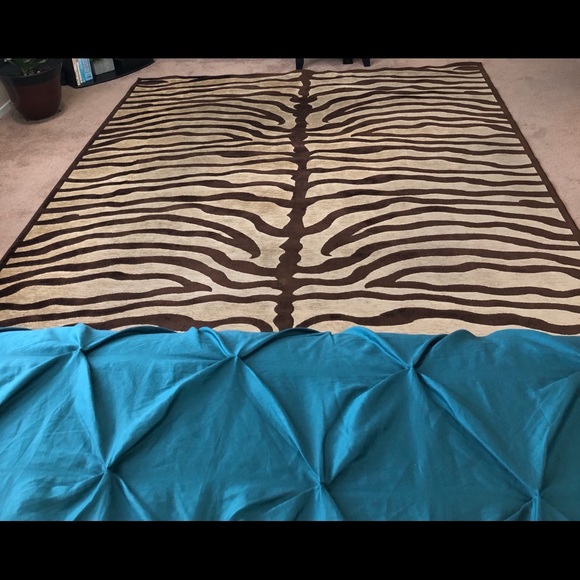 Saphir Area Rug - Picture 3 of 6